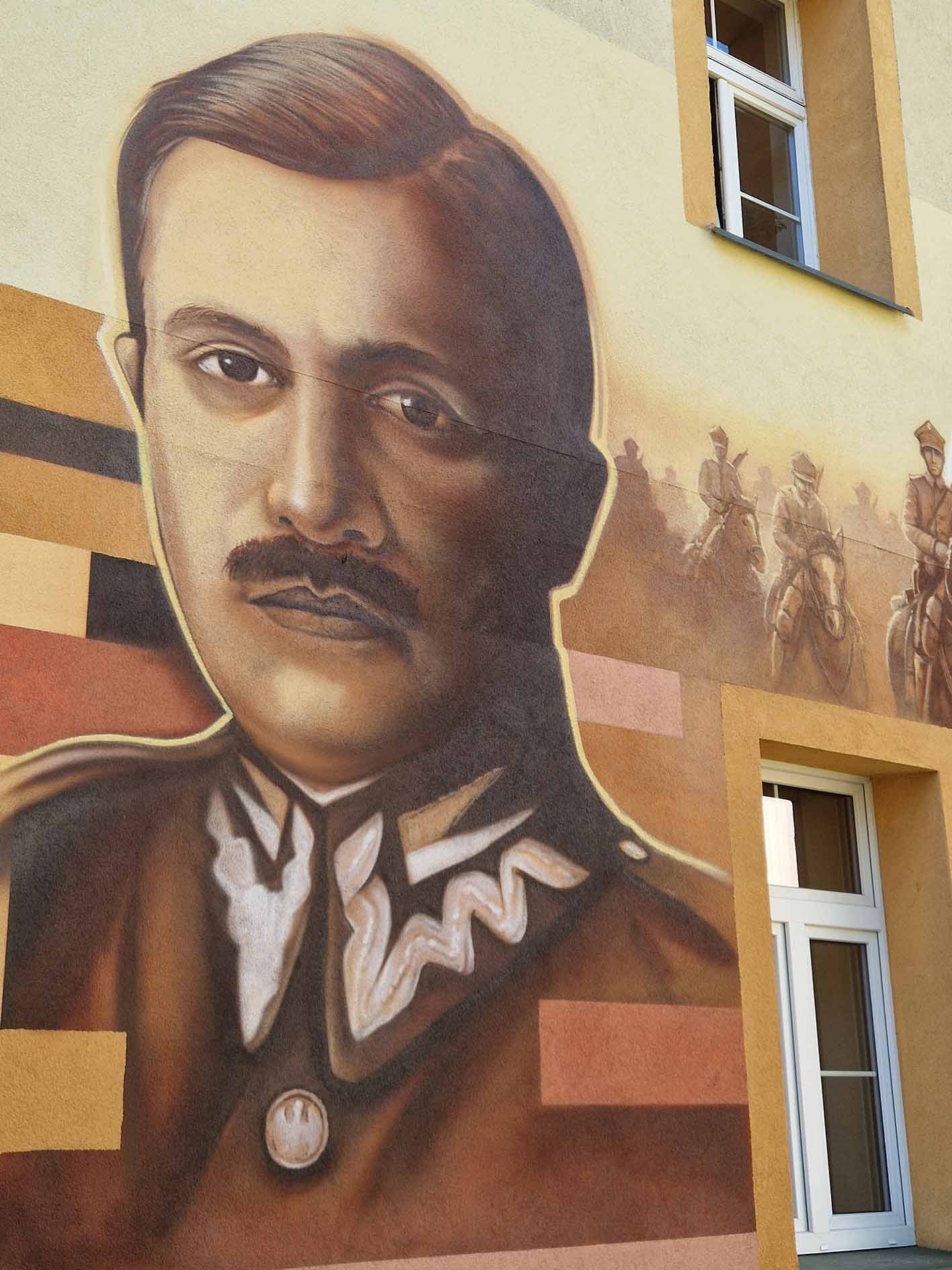 generał Podhorski, patron szkoły, mural historyczny, kawaleria, ułani, wojskowy mural