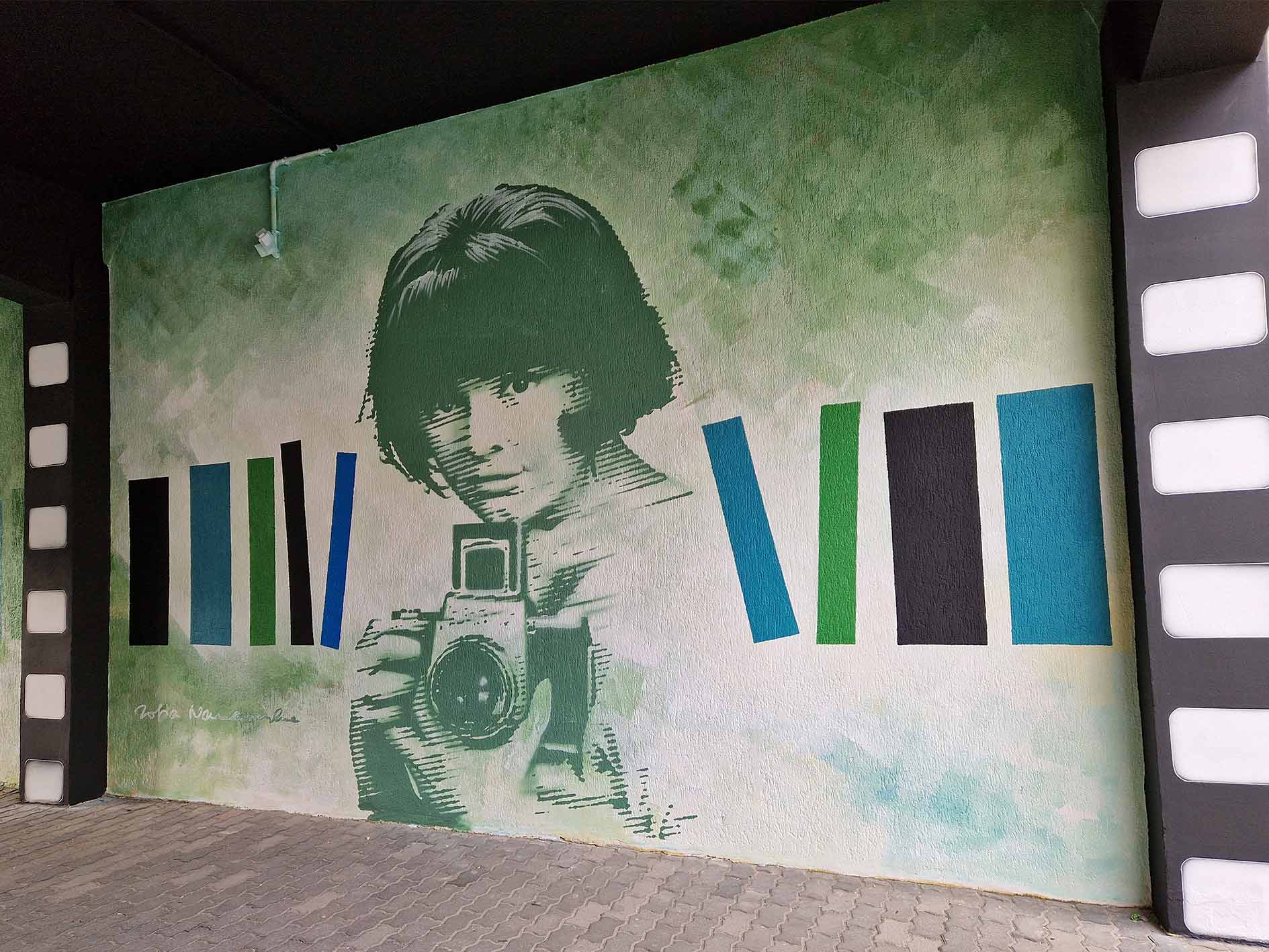 mural, czadowa brama, klimatowa brama, ciekawy, mural, oryginalny mural,